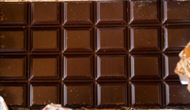 Thief stole chocolate and cheese from Iceland and One Stop