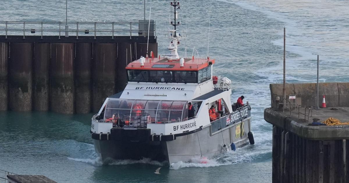 Migrants arrive in UK for first time this year after Channel crossing