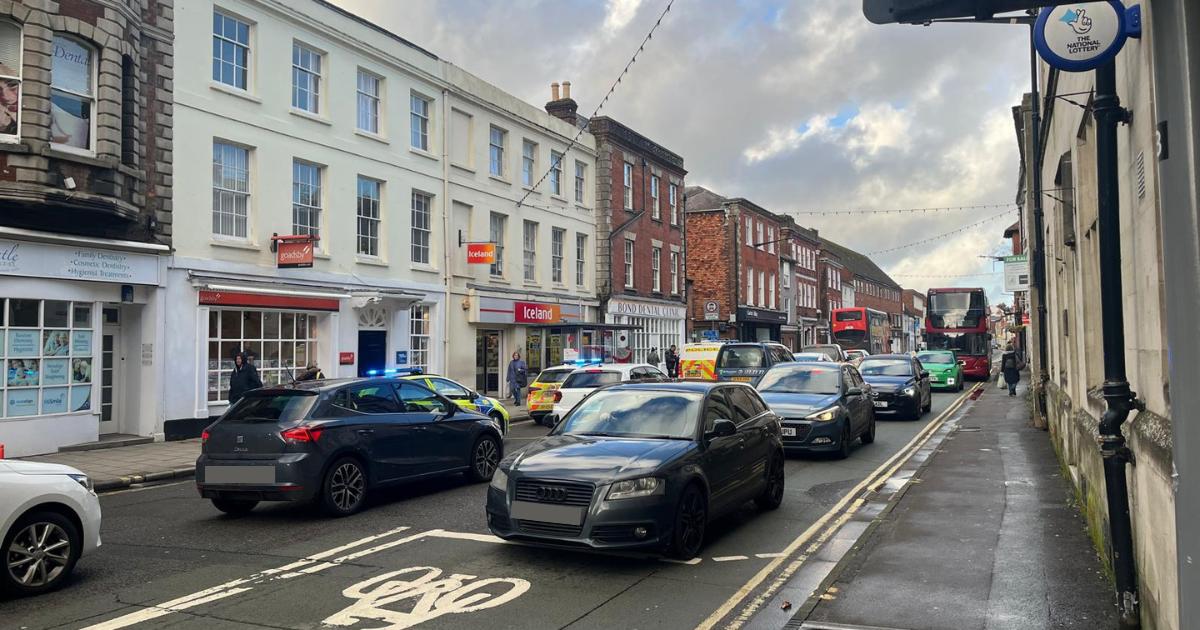 Salisbury: Man in hospital from Iceland supermarket disorder