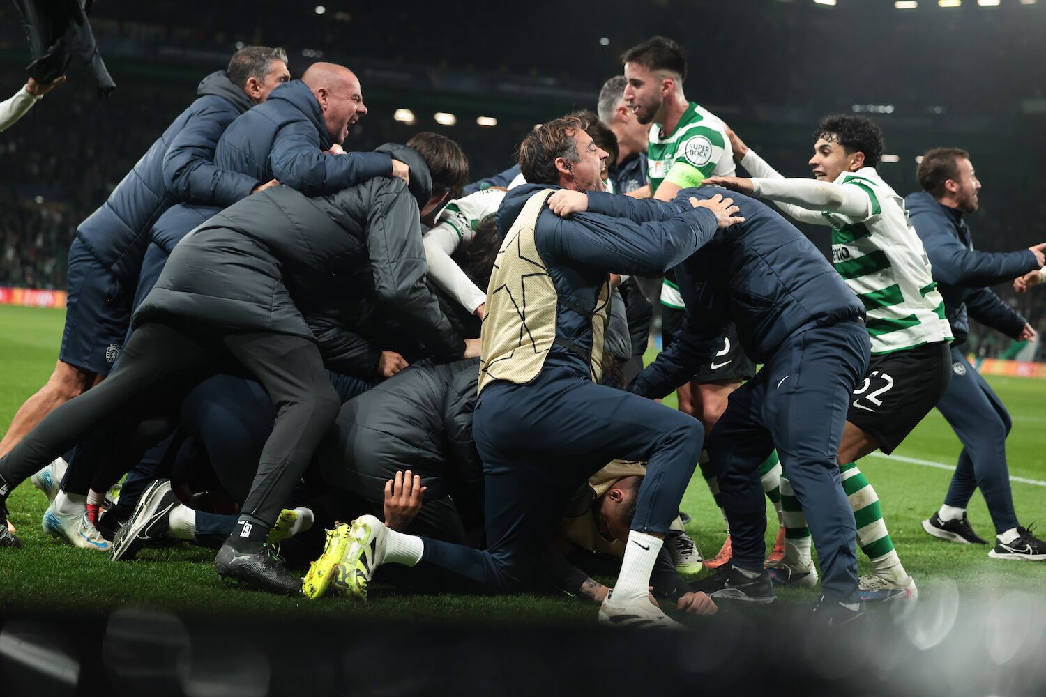 Mas o que se passou? Portugal e Sporting vencem campeões mundiais e europeus na mesma noite