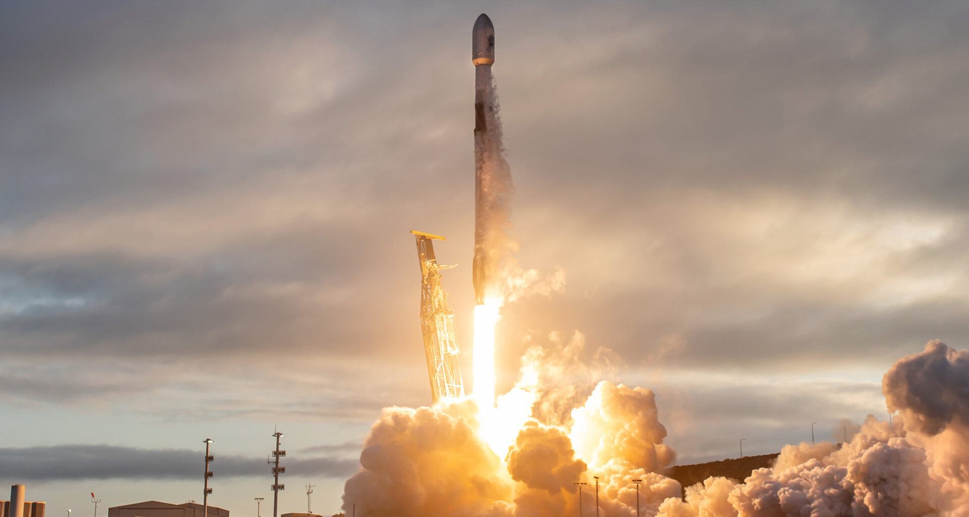 SpaceX Sweeps Another Round of Space Force Launch Orders