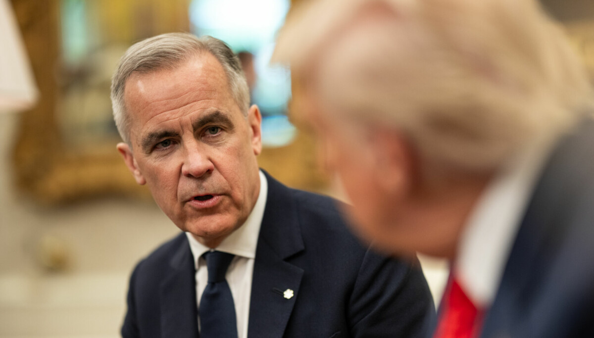 Trump threatens Canada with tariffs if it “makes a deal with China'