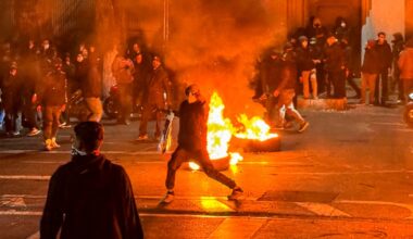 Trump says Iran wants to negotiate as protest crackdown death toll rises, activists say