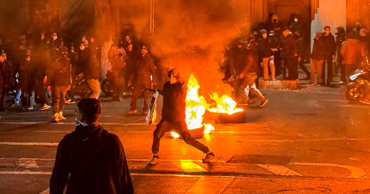 Trump says Iran wants to negotiate as protest crackdown death toll rises, activists say