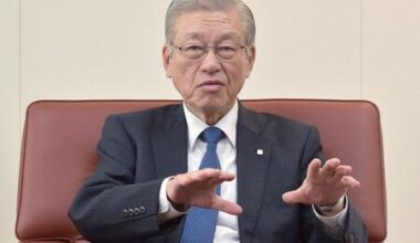 INTERVIEW: Japan Gas Leader Says Hard to Give Up Russian LNG