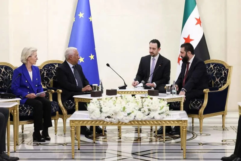 Syrian President Ahmad al-Sharaa (R) meets with European Commission President Ursula von der Leyen (L) and the European Council President Antonio Costa at the People's Palace in Damascus. Alexandros Michailidis/EU Council/dpa