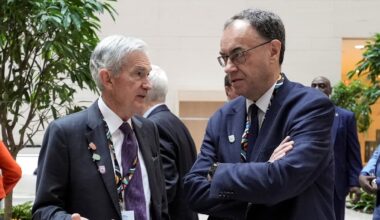 Andrew Bailey among 11 central bank chiefs backing Jerome Powell