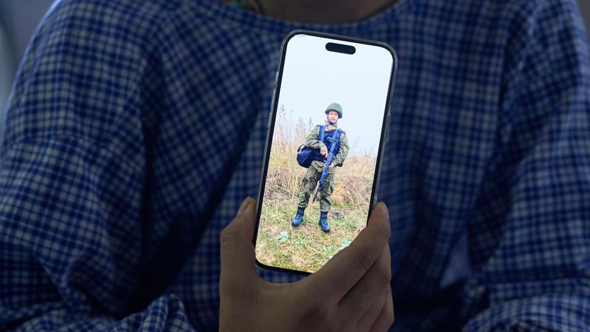 the Nepalese lured to war for Russia