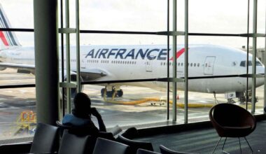 Airlines reroute flights as US and Iran trade war warnings