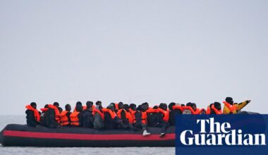 Two-thirds of UK voters wrongly think immigration is rising, poll finds | Immigration and asylum