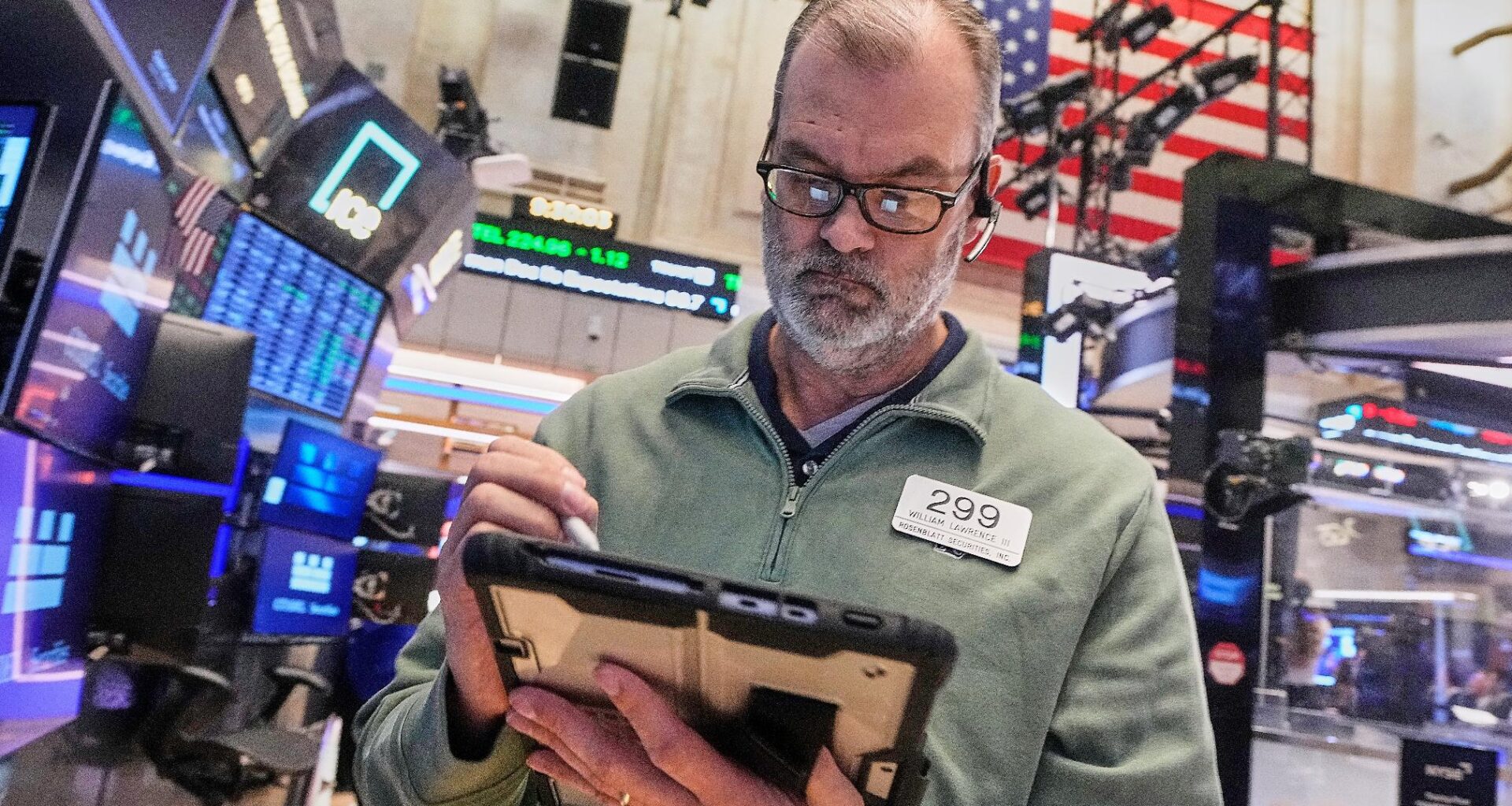 Microsoft yanks Wall Street lower as gold's price suddenly swings sharply