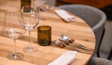 Un restaurant de Val Thorens écope de 8.000 euros d'amende parce qu'il ne servait pas d'eau en carafe à ses clients - ICI