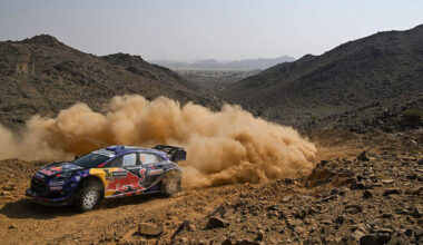 Grégoire Munster wirbelt bei der Saudi-Arabien-Rallye im November viel Staub auf.