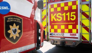 Jyväskylässä Kahakadun urheilukentällä syttyi tulipalo | Keski-Suomi