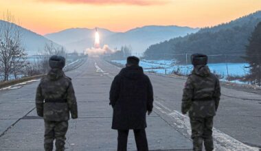 Editorial: A pre-dawn alarm for South Korea