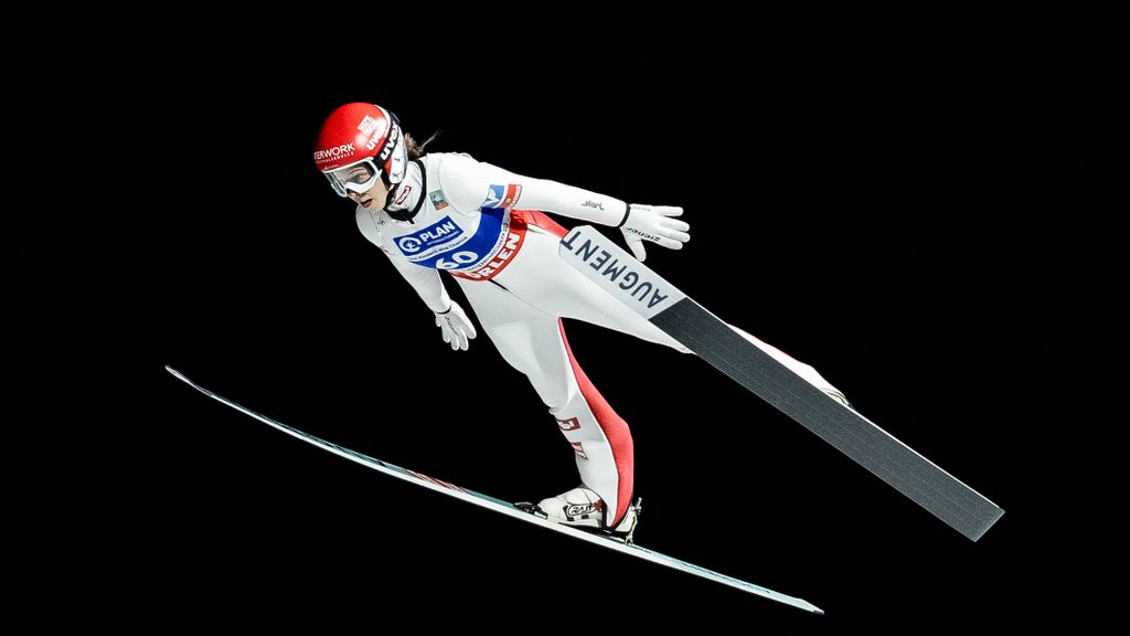 Druga tekma v Zau, drugo mesto Nike Prevc