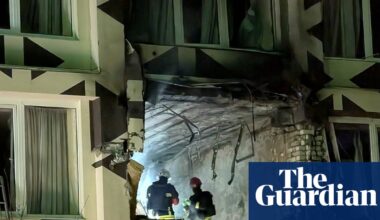 Ukraine war briefing: Russian strikes kill two and trigger hospital fire ahead of Paris peace talks | Ukraine