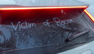 Thursday's papers: The Estonian example, a taxi turf war, and hope springs eternal | Yle News