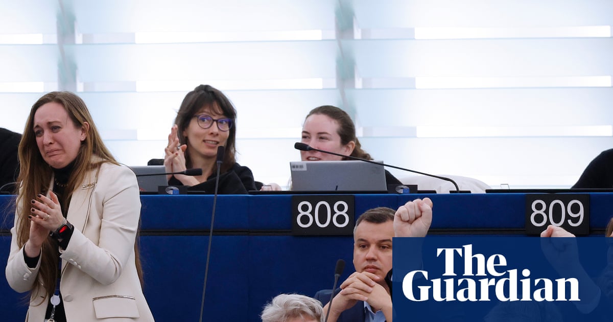 EU parliament blocks US trade deal after Trump’s tariff threat | European Union