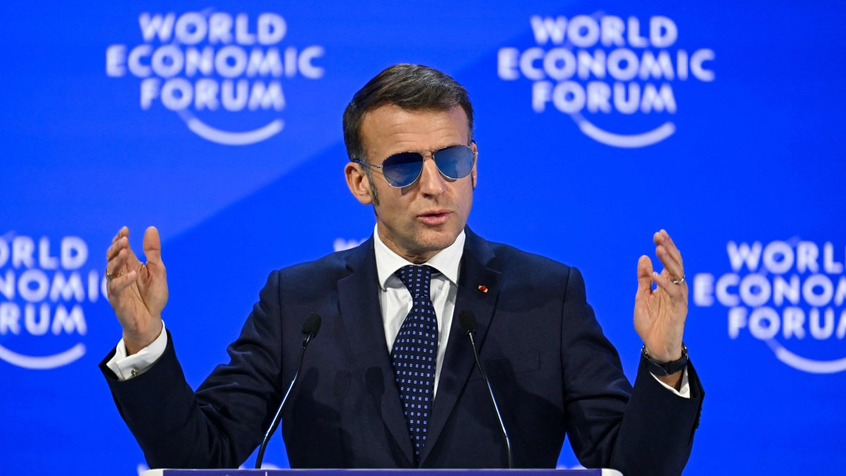 Macron: EU should use anti-coercion tool over US tariff threat