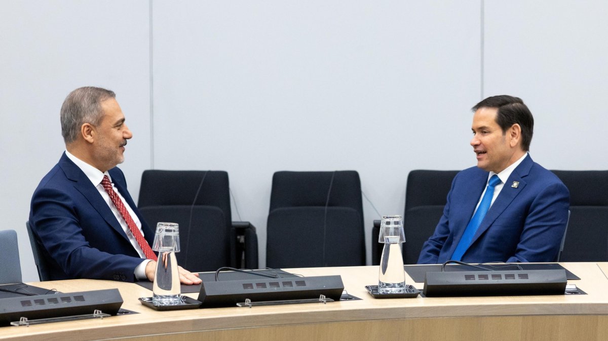 FM Fidan discusses Syria, Gaza peace board with US counterpart