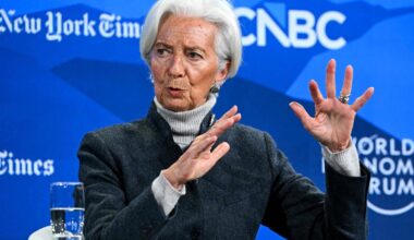 ECB chief walks out of US speech at Davos critical of Europe