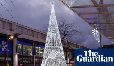 UK credit card borrowing rises at fastest annual rate in almost two years | Borrowing & debt