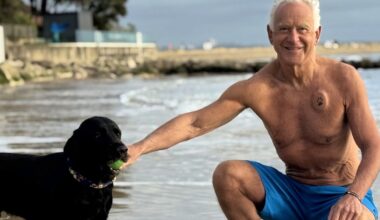 Herzstillstand am Strand: Labrador Beau alarmiert Passanten und rettet David Howarth