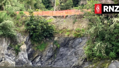 Wellington cliff erosion leads to $2m project to protect a main sewer pipe