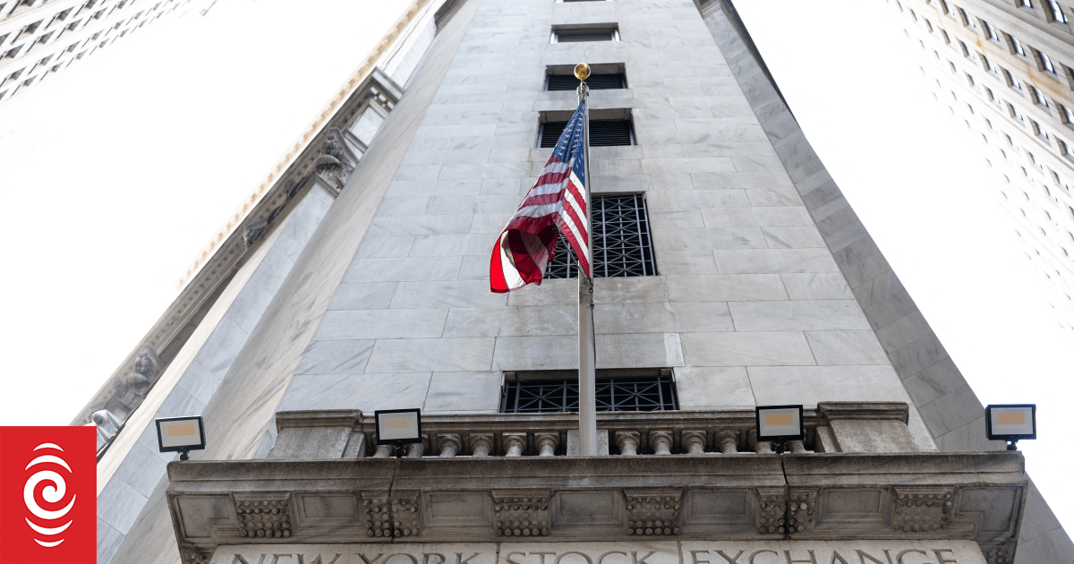 US Federal Reserve pumps cash into Wall Street as banking system shows signs of stress