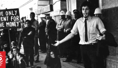 Sir Tim Shadbolt has died at age 78