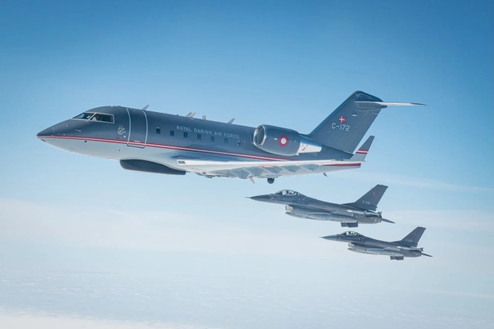 Bombardier Challenger 604