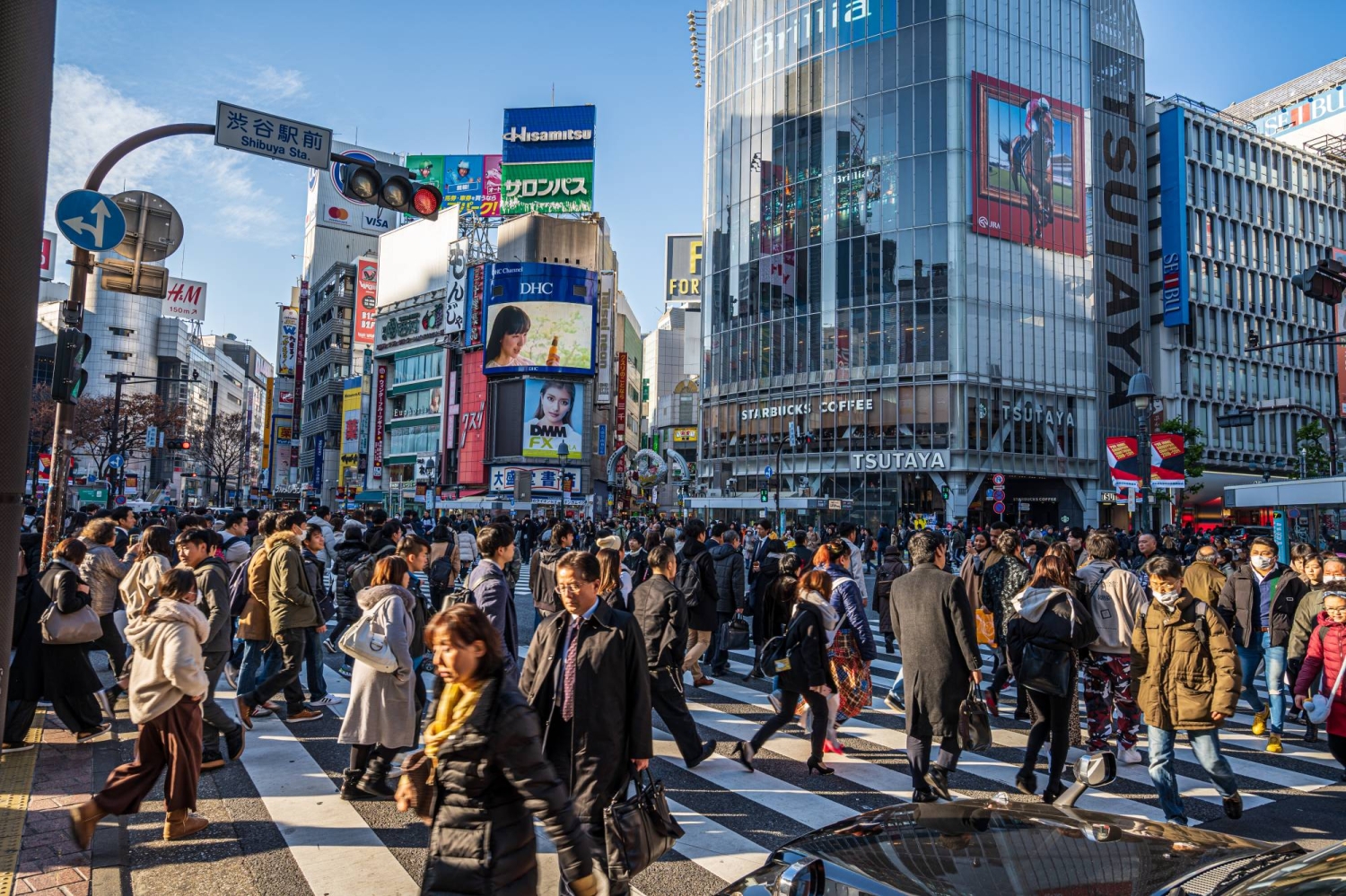Consumer sentiment in Japan improves for two straight quarters