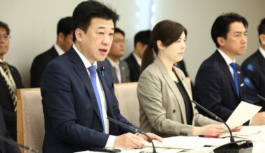 Government unveils tighter policies on immigration and foreign residents