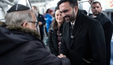 Mamdani's views on Israel divide NYC, new poll shows – The Forward