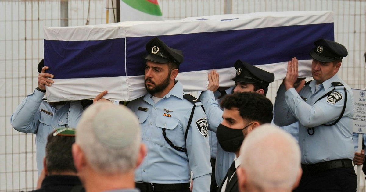 IDF disbands Hostages and Missing Persons Command after last hostage body was returned - Haaretz