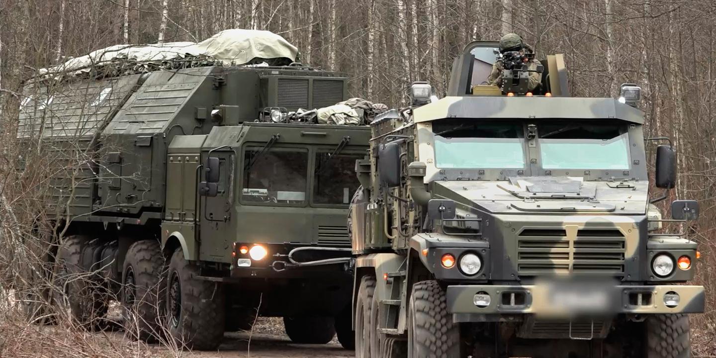 le tir d’un missile russe Orechnik, « une escalade inacceptable » pour Paris, Berlin et Londres