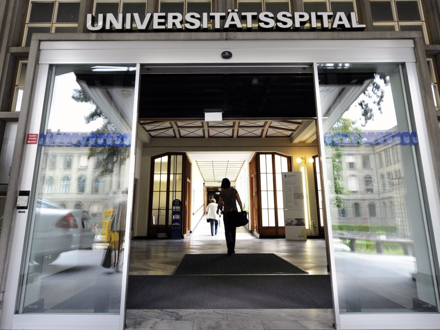 In Zurich, victims treated with skin from deceased donors