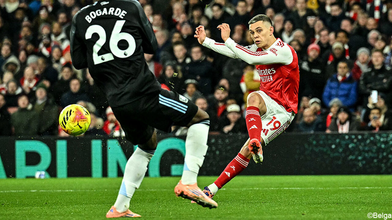 "Intelligente" Leandro Trossard wordt bewierookt bij Arsenal: "Hij kan magische momenten creëren"