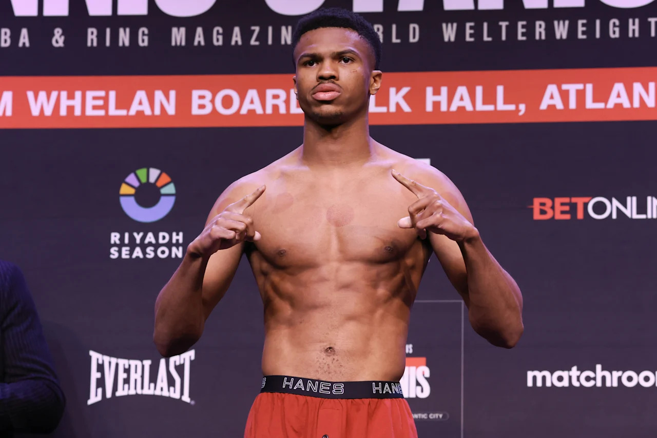ATLANTIC CITY, NEW JERSEY - APRIL 11: Omari Jones weighs in for his bout against William Jackson at the Circus Maximus at Caesars Atlantic City on April 11, 2025 in Atlantic City, New Jersey.  (Photo by Ed Mulholland/Getty Images)
