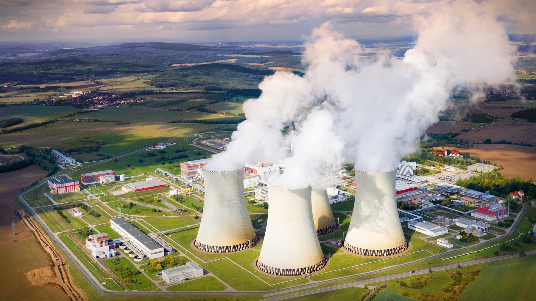 Poland’s PEJ aims to begin construction of its first new nuclear power plant in 2026