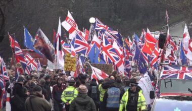 Crowborough migrant protest LIVE: Huge crowd descends on army camp housing asylum seekers | UK | News