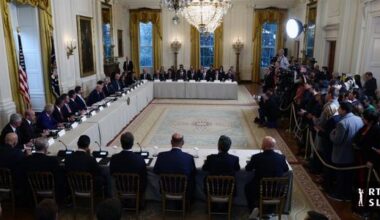 Direktorji ameriških naftnih družb zadržani glede poslovanja v Venezueli