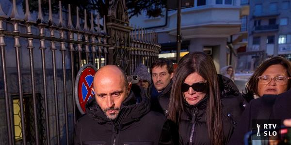 Švicarsko sodišče odredilo trimesečni pripor za lastnika bara v letovišču Crans-Montana