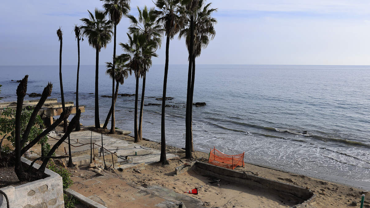New Zealand Billionaire Brothers Buy 16 Malibu Beachfront Lots | ALT 98.7