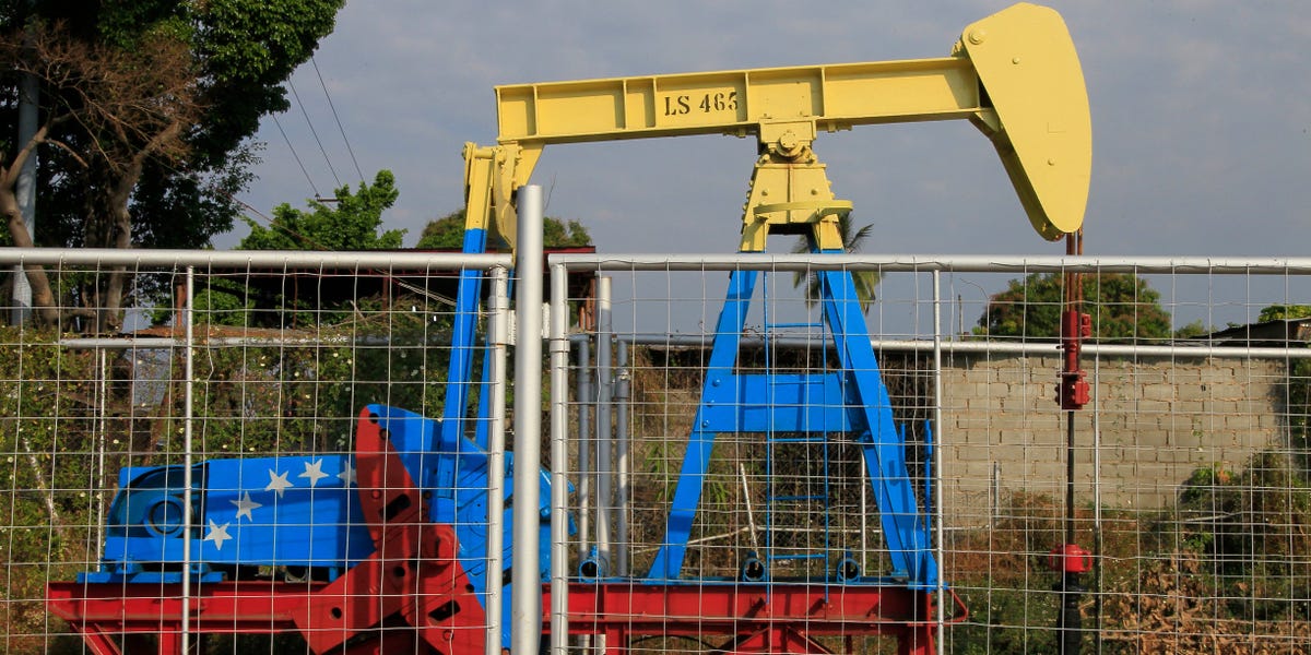 Venezuelan Oil's Return Could Help Big Oil and Hurt US Shale