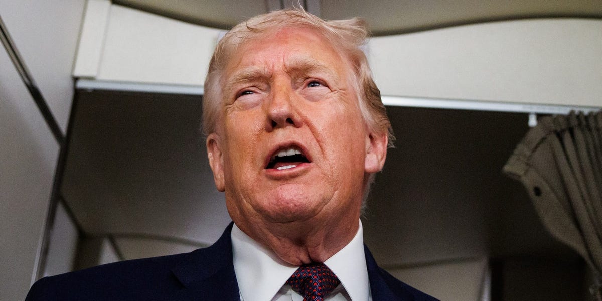 Trump Says 'WE'RE SCREWED!' If Supreme Court Overturns His Tariffs