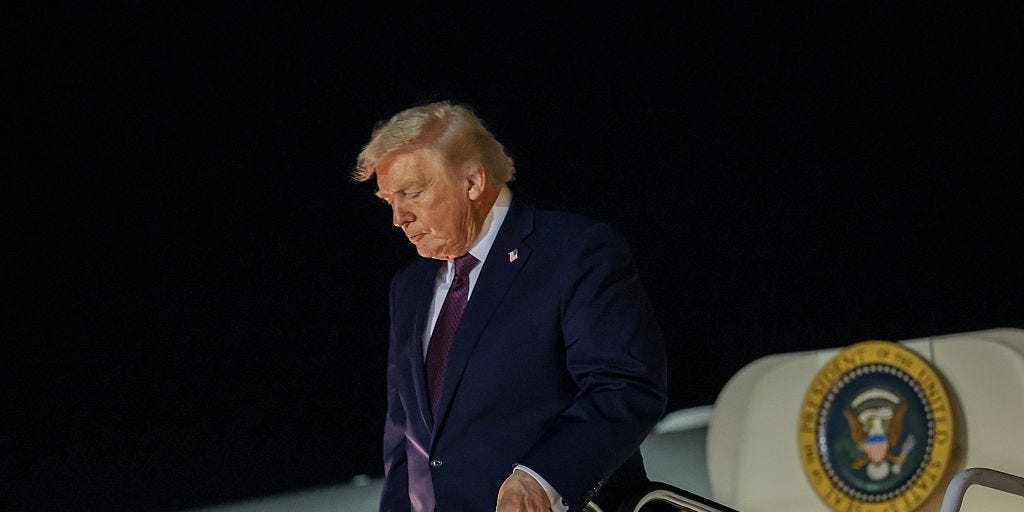 Trump Threatens Canada With 100% Tariffs Over China Deal