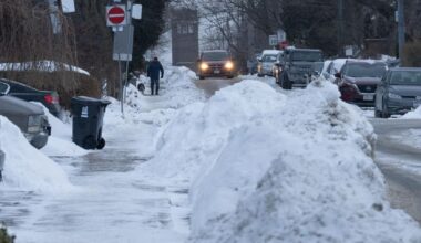 Bitter cold continues to freeze Toronto as ‘hazardous’ storm bringing 40 cm of snow expected Sunday - thestar.com