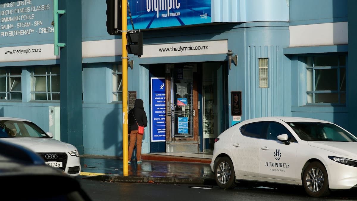 Newmarket public pool pervert: Swimmers left in the dark over whether they were victims